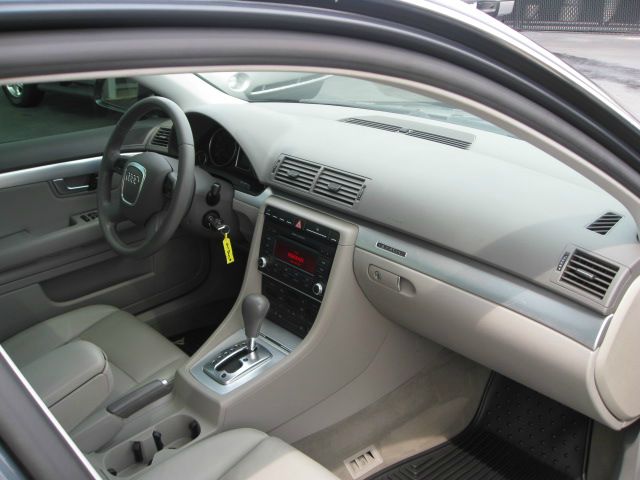 Audi A4 2007 photo 16