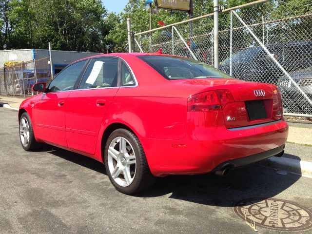 Audi A4 2007 photo 12