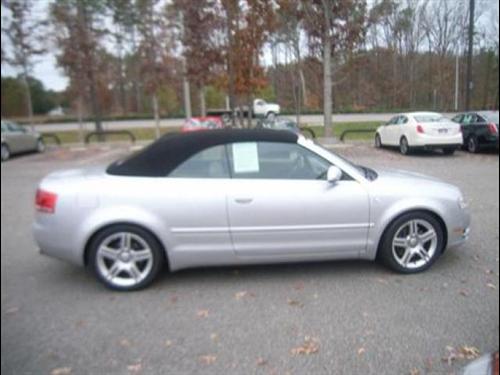 Audi A4 2007 photo 2