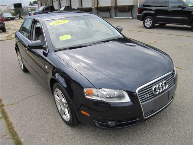 Audi A4 4WD Crew Cab SWB S Sedan