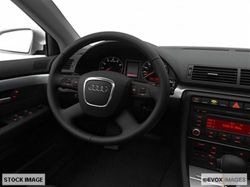 Audi A4 2008 photo 2