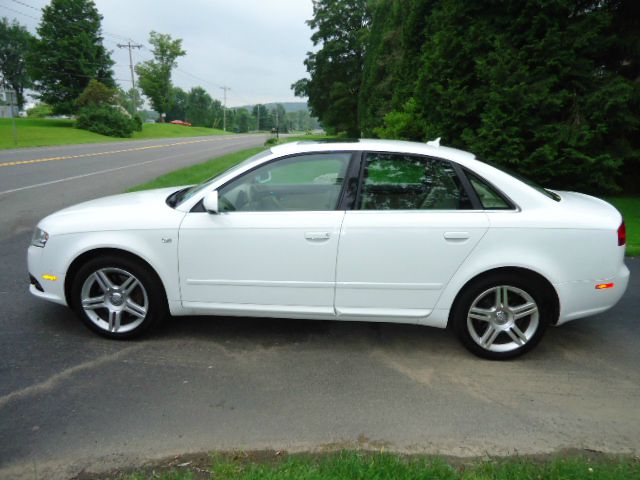 Audi A4 2008 photo 3