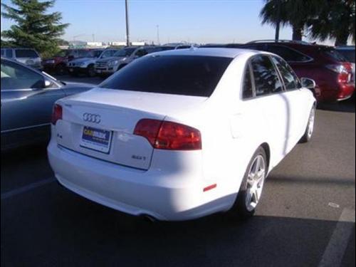 Audi A4 2008 photo 4