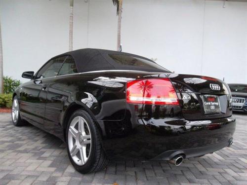 Audi A4 2008 photo 2