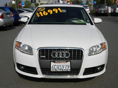 Audi A4 2008 photo 2