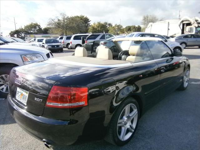 Audi A4 2008 photo 2