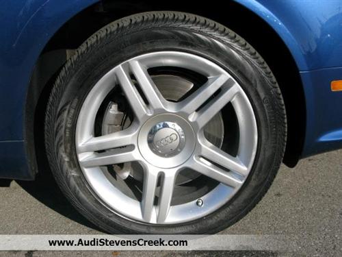 Audi A4 2008 photo 2