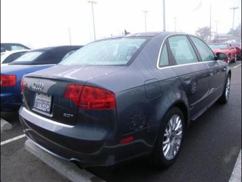 Audi A4 2008 photo 2