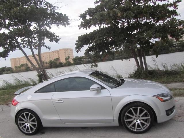 Audi A4 Wagon SE Sedan