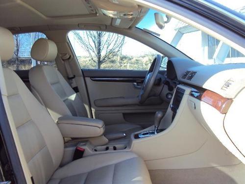 Audi A4 2008 photo 4