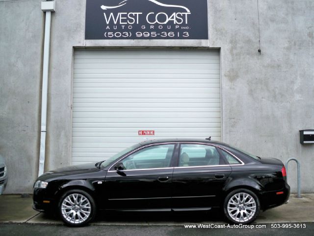Audi A4 2008 photo 16