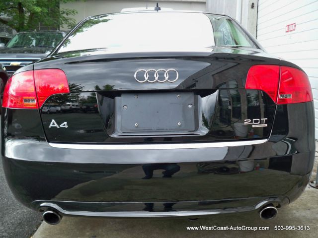 Audi A4 2008 photo 18