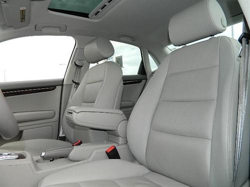Audi A4 2008 photo 4