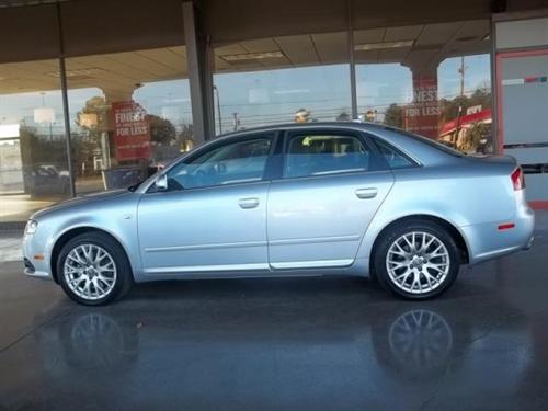 Audi A4 2008 photo 2