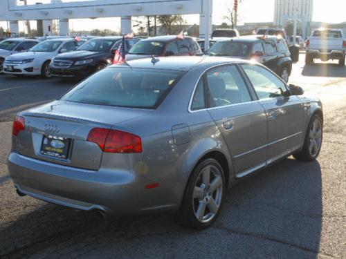 Audi A4 2008 photo 4