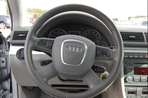 Audi A4 2008 photo 4