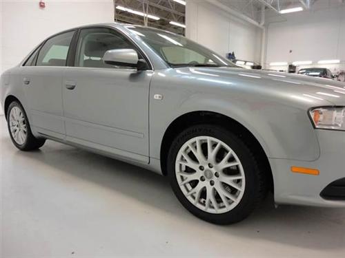 Audi A4 2008 photo 2