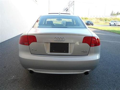 Audi A4 2008 photo 2