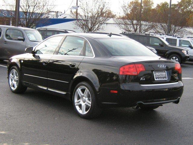 Audi A4 2008 photo 2