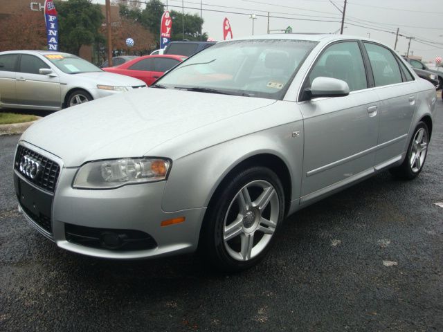 Audi A4 2008 photo 4
