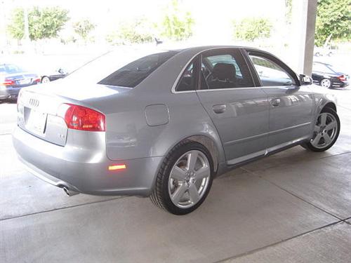 Audi A4 2008 photo 4