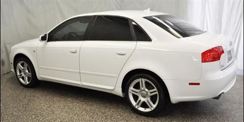 Audi A4 2008 photo 2