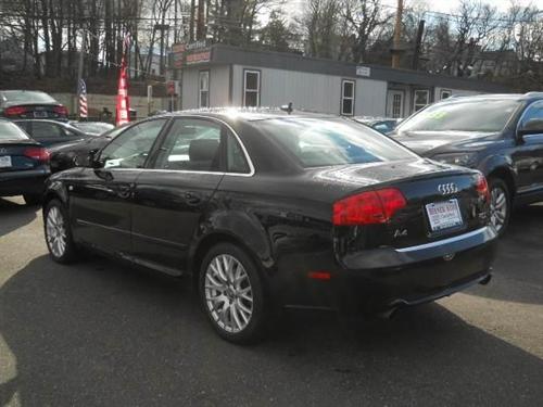 Audi A4 2008 photo 2