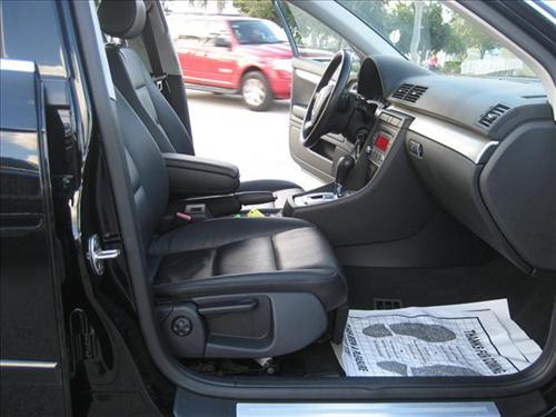 Audi A4 2008 photo 3