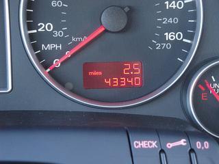 Audi A4 2008 photo 2