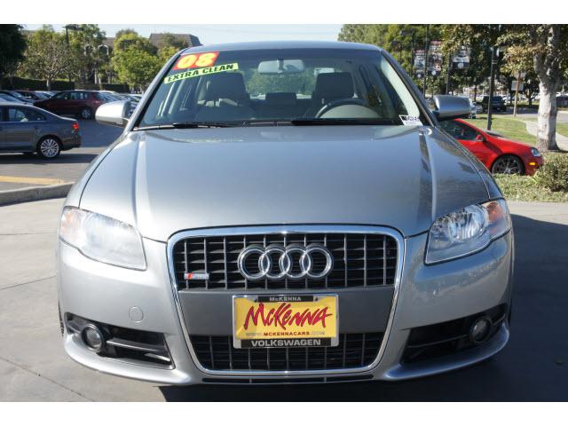 Audi A4 2008 photo 1