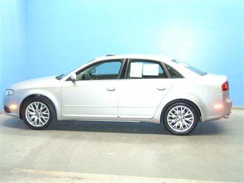 Audi A4 2008 photo 2