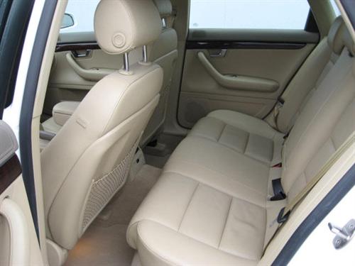 Audi A4 2008 photo 2