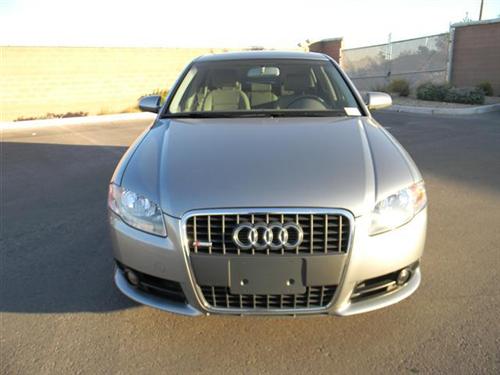Audi A4 2008 photo 2