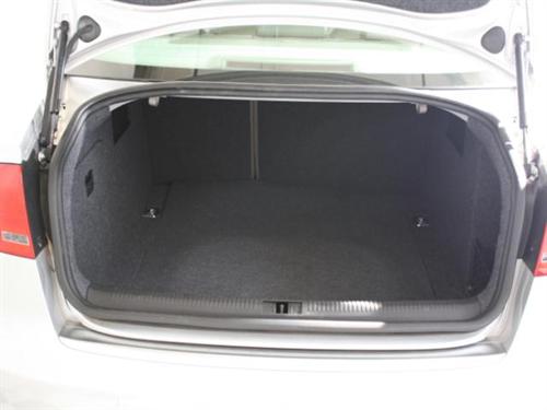 Audi A4 2008 photo 1