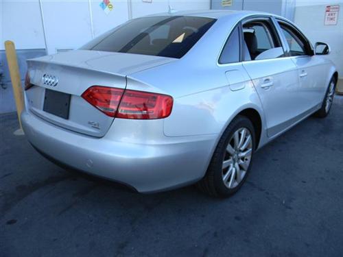 Audi A4 2009 photo 1