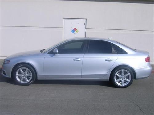 Audi A4 2009 photo 1