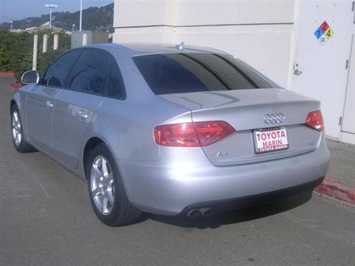Audi A4 2009 photo 2