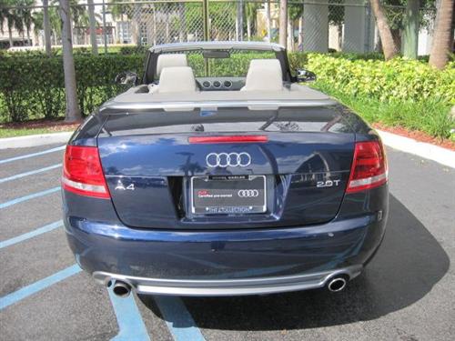 Audi A4 2009 photo 1