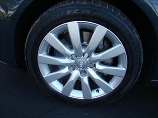 Audi A4 2009 photo 2