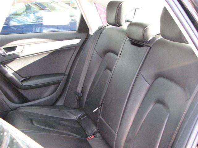 Audi A4 2009 photo 4