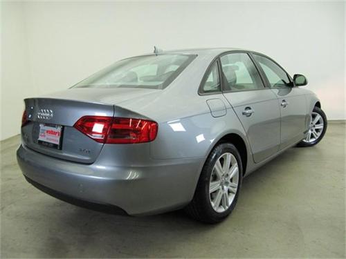 Audi A4 2009 photo 3