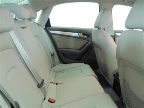 Audi A4 2009 photo 4