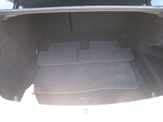 Audi A4 2009 photo 21