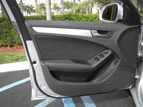 Audi A4 2009 photo 5