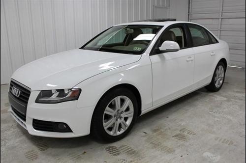 Audi A4 2009 photo 2