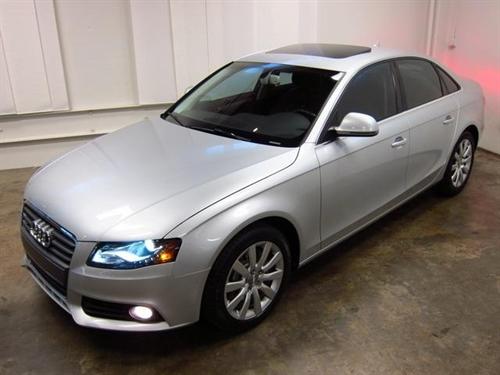 Audi A4 2009 photo 2