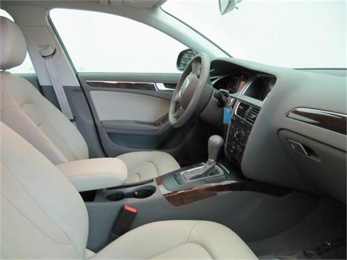 Audi A4 2009 photo 4