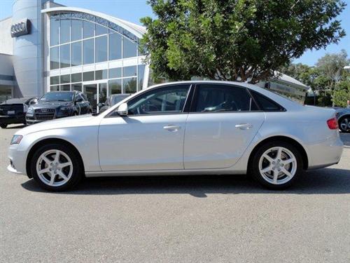 Audi A4 2009 photo 1