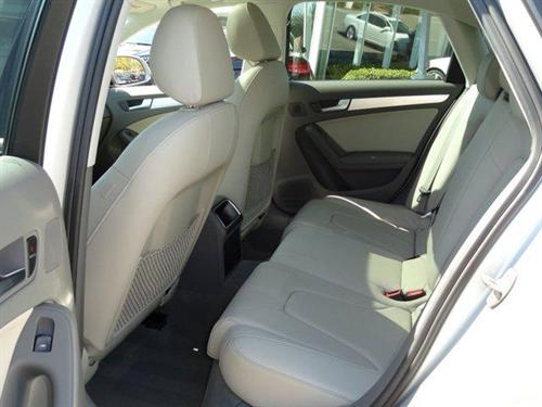 Audi A4 2009 photo 3