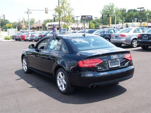 Audi A4 2009 photo 4